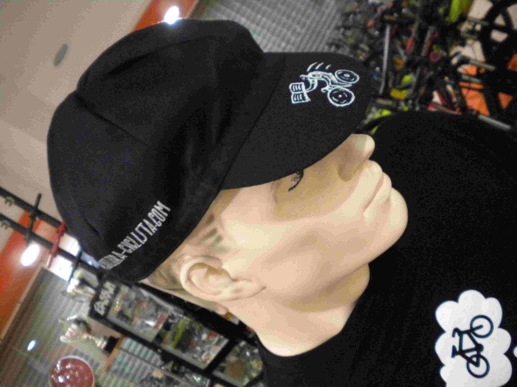 Gorra CC maniquí